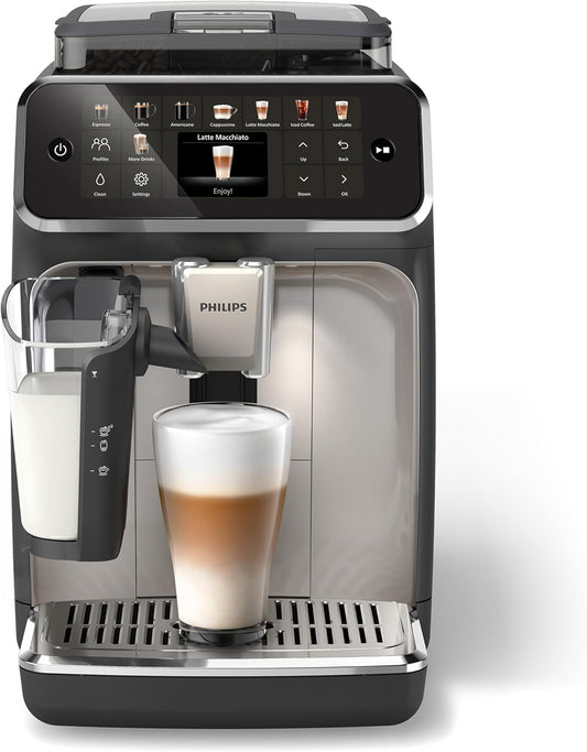 Philips Serie 5500 Kaffeevollautomat (EP5547/90) – LatteGo Milchsystem, 20 heiße und kalte Kaffeespezialitäten, 40% leiser mit SilentBrew, QuickStart, Schwarz Verchromt